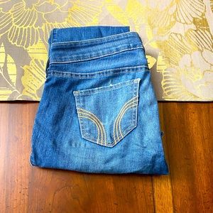 Hollister boot Jeans!
